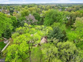 612 Double Woods Road, Langhorne PA 19047