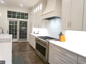 20269 Island View Court, Sterling VA 20165