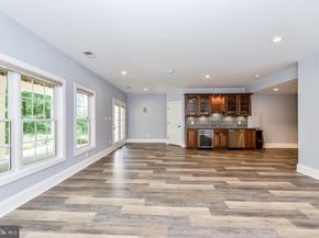 20269 Island View Court, Sterling VA 20165