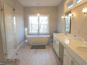 20269 Island View Court, Sterling VA 20165