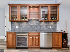 20269 Island View Court, Sterling VA 20165