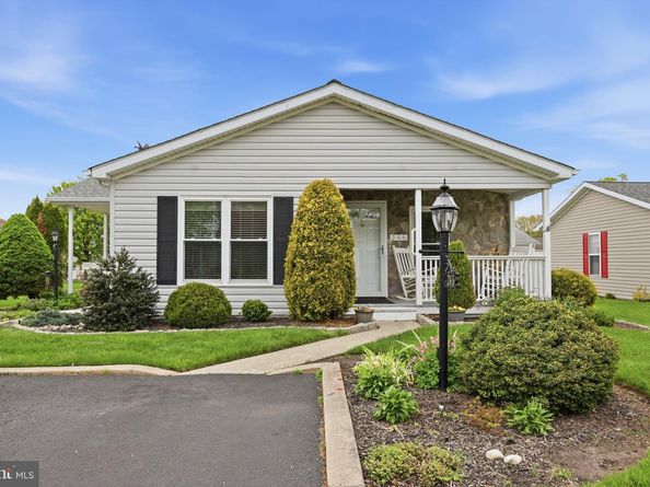 246 Thrush Circle, New Hope PA 18938
