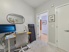 910 M Street NW 918, Washington DC 20001
