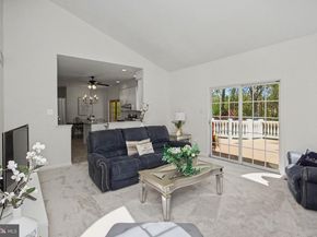 3805 E Brandon Way, Doylestown PA 18902