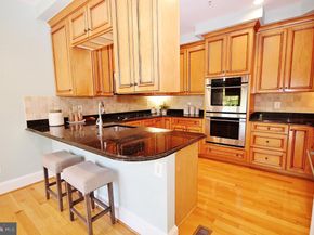 400 Oronoco Street, Alexandria VA 22314