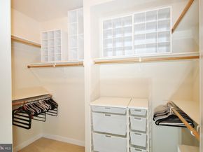 400 Oronoco Street, Alexandria VA 22314