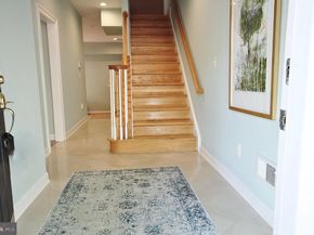 400 Oronoco Street, Alexandria VA 22314