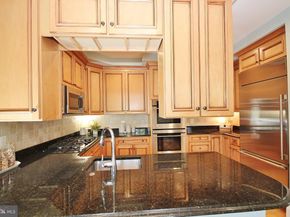 400 Oronoco Street, Alexandria VA 22314