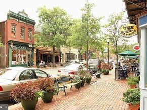 400 Oronoco Street, Alexandria VA 22314