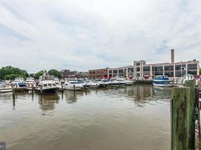 400 Oronoco Street, Alexandria VA 22314