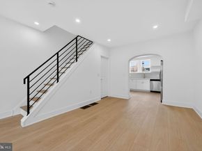 2033 S Mildred Street, Philadelphia PA 19148