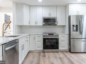 230 E Juniper Avenue, Sterling VA 20164