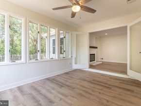 230 E Juniper Avenue, Sterling VA 20164