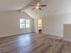 230 E Juniper Avenue, Sterling VA 20164