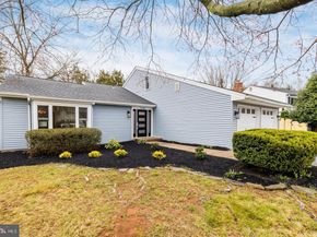 230 E Juniper Avenue, Sterling VA 20164