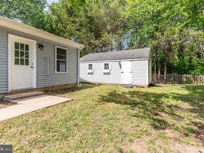230 E Juniper Avenue, Sterling VA 20164