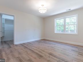 230 E Juniper Avenue, Sterling VA 20164