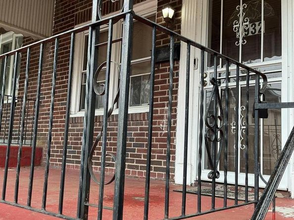 5932 N 10TH Street N, Philadelphia PA 19141