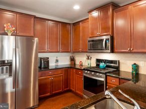 531 Carson Terrace, Huntingdon Valley PA 19006