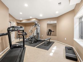 6704 Honesty Drive, Bethesda MD 20817