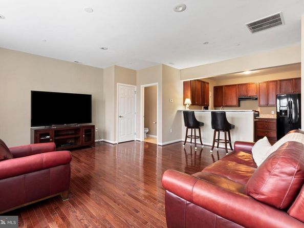 4455 Riverview Lane 58, Philadelphia PA 19129