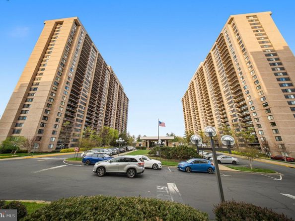 3705 S George Mason Drive 914S, Falls Church VA 22041