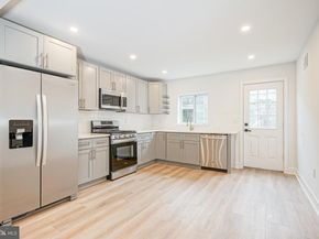 817 Pierce Street, Philadelphia PA 19148