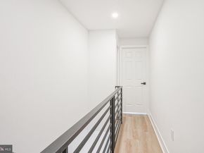 817 Pierce Street, Philadelphia PA 19148