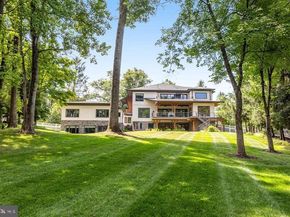 9604 Pembroke Place, Vienna VA 22182