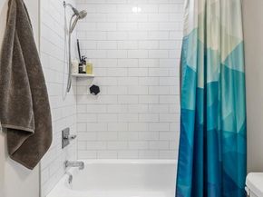 1648-50 Ridge Avenue 302, Philadelphia PA 19130
