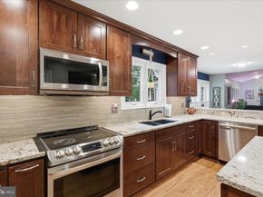 1498 Powells Tavern Place, Herndon VA 20170