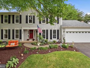 1498 Powells Tavern Place, Herndon VA 20170