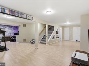 1498 Powells Tavern Place, Herndon VA 20170