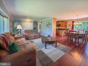 925 Big Oak Road, Yardley PA 19067