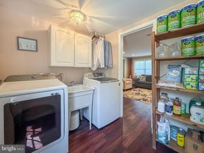 925 Big Oak Road, Yardley PA 19067