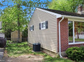 1317 Fitzwatertown Road, Abington PA 19001