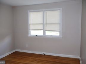 1317 Fitzwatertown Road, Abington PA 19001