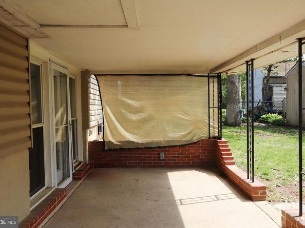 1317 Fitzwatertown Road, Abington PA 19001