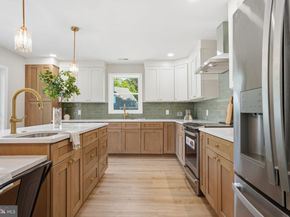 22 Peppermint Road, Levittown PA 19056
