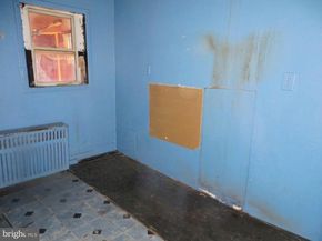 438 E Auburn Street, Philadelphia PA 19134