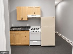 7020 Woodland Avenue, Philadelphia PA 19142