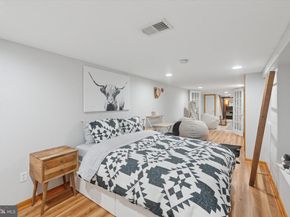 1522 Brown Street 1, Philadelphia PA 19130