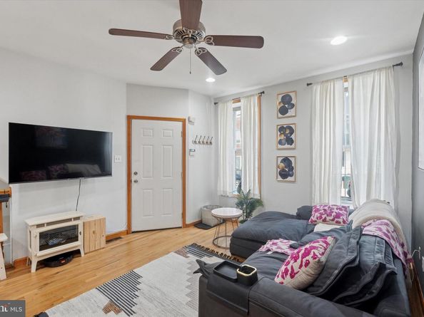 1522 Brown Street 1, Philadelphia PA 19130