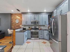 1522 Brown Street 1, Philadelphia PA 19130