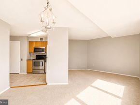 1420 Locust Street 15B, Philadelphia PA 19102