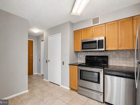1420 Locust Street 15B, Philadelphia PA 19102