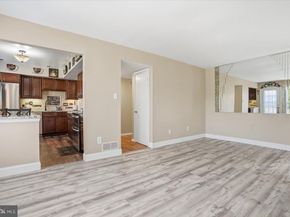12 Pebble Drive, Horsham PA 19044
