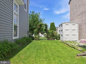 12 Pebble Drive, Horsham PA 19044