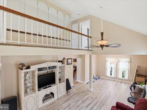 12 Pebble Drive, Horsham PA 19044