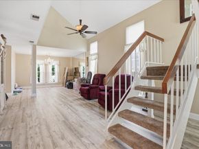 12 Pebble Drive, Horsham PA 19044